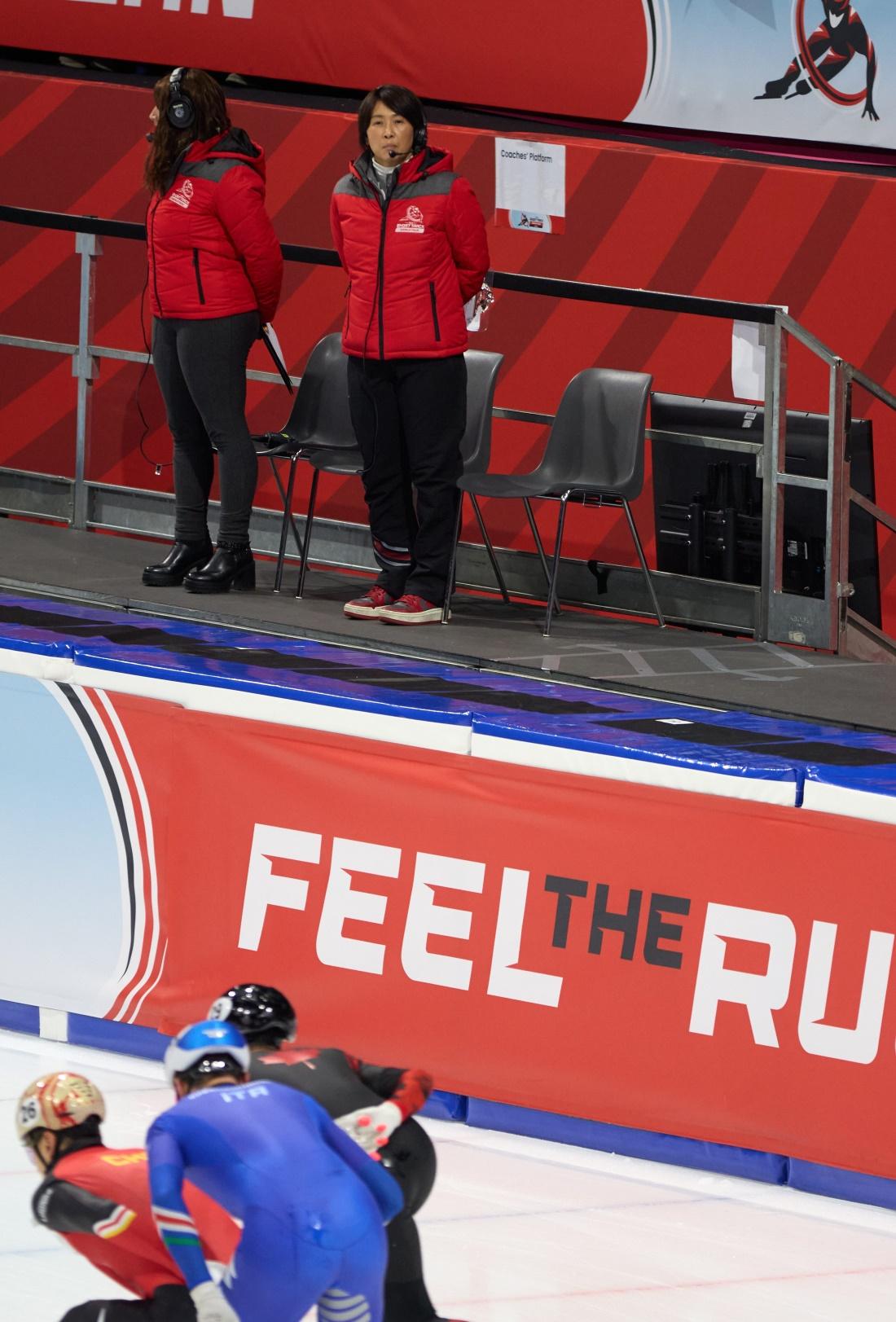 体育赛事热烈角逐，幕后工作默默付出的简单介绍