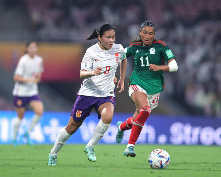 开云体育入口-女足比赛现场气氛火爆，观众热情高涨的简单介绍