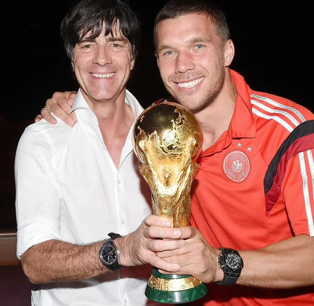 开云体育官方网站-关于世界杯热门战队实力强劲，国内球迷欢呼雀跃的信息