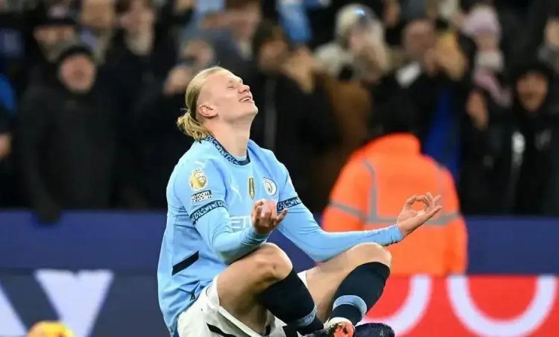 包含阿森纳客场一球小胜，继续保持不败纪录的词条