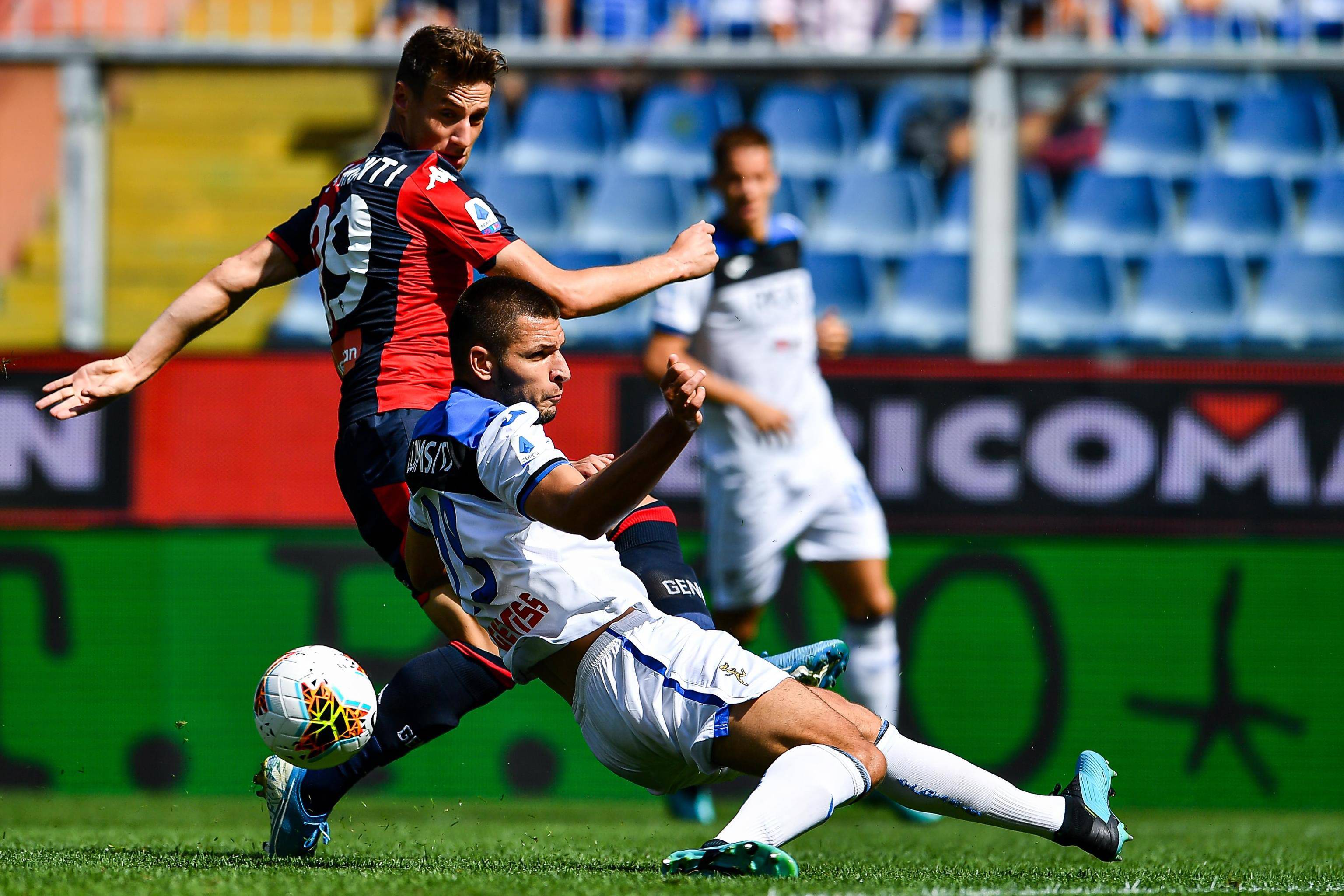 包含佛罗伦萨主场大胜博洛尼亚，取得强势胜利的词条