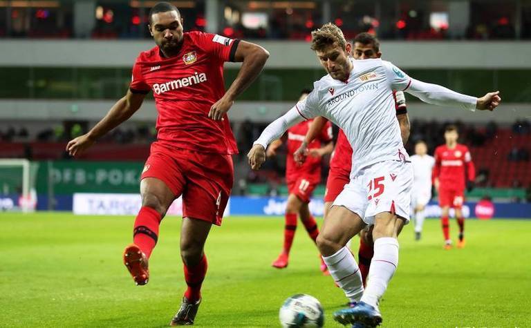 拜仁慕尼黑主场再胜，稳步晋级