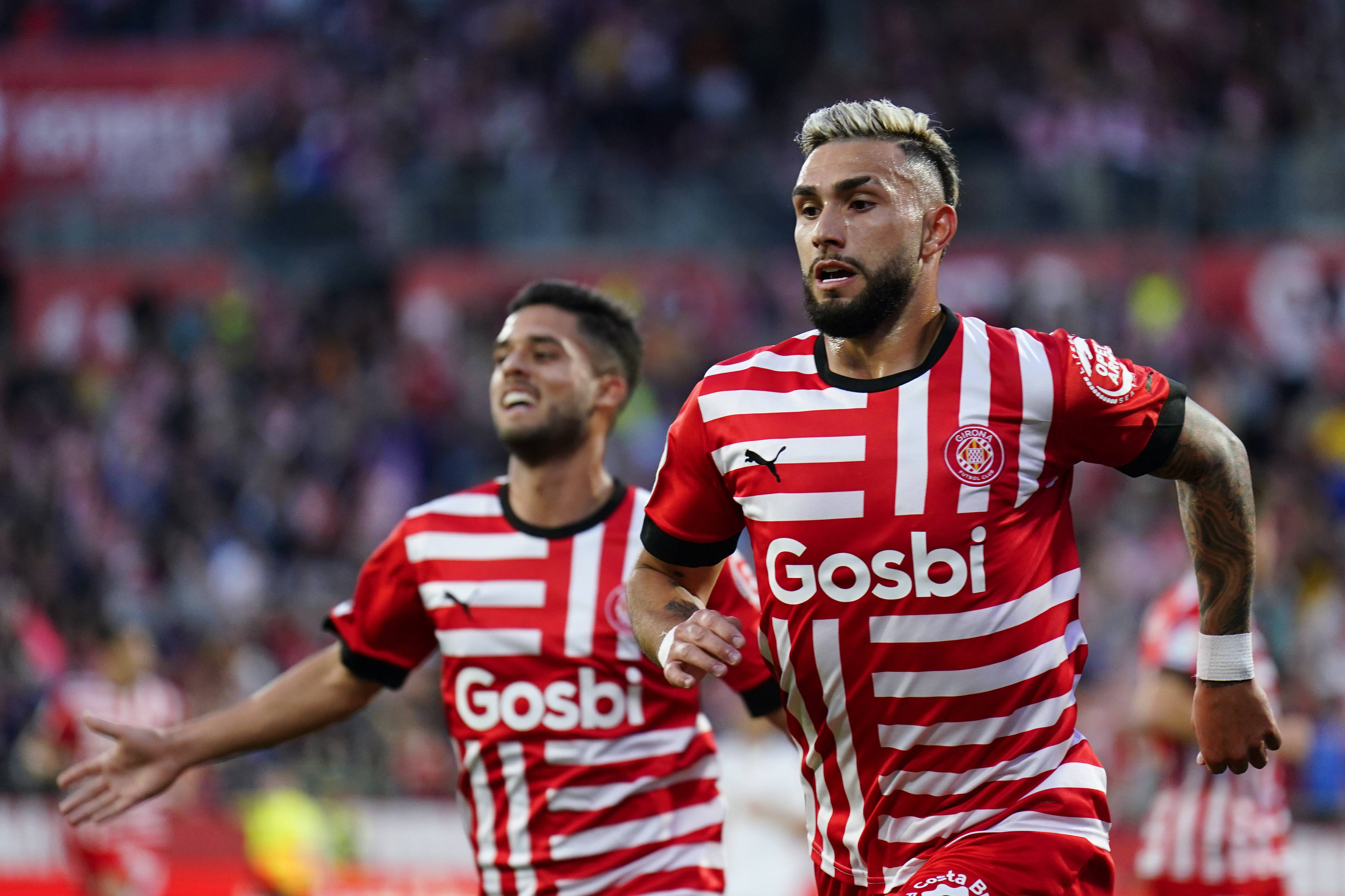 开云官网-包含马略卡与比利亚雷亚尔争夺第一，备受关注的词条