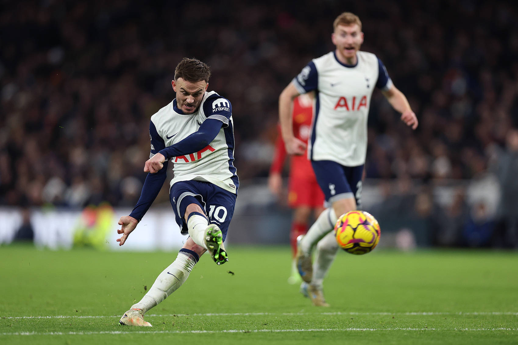 开云体育在线-不莱梅后卫连续场进球成为焦点的简单介绍