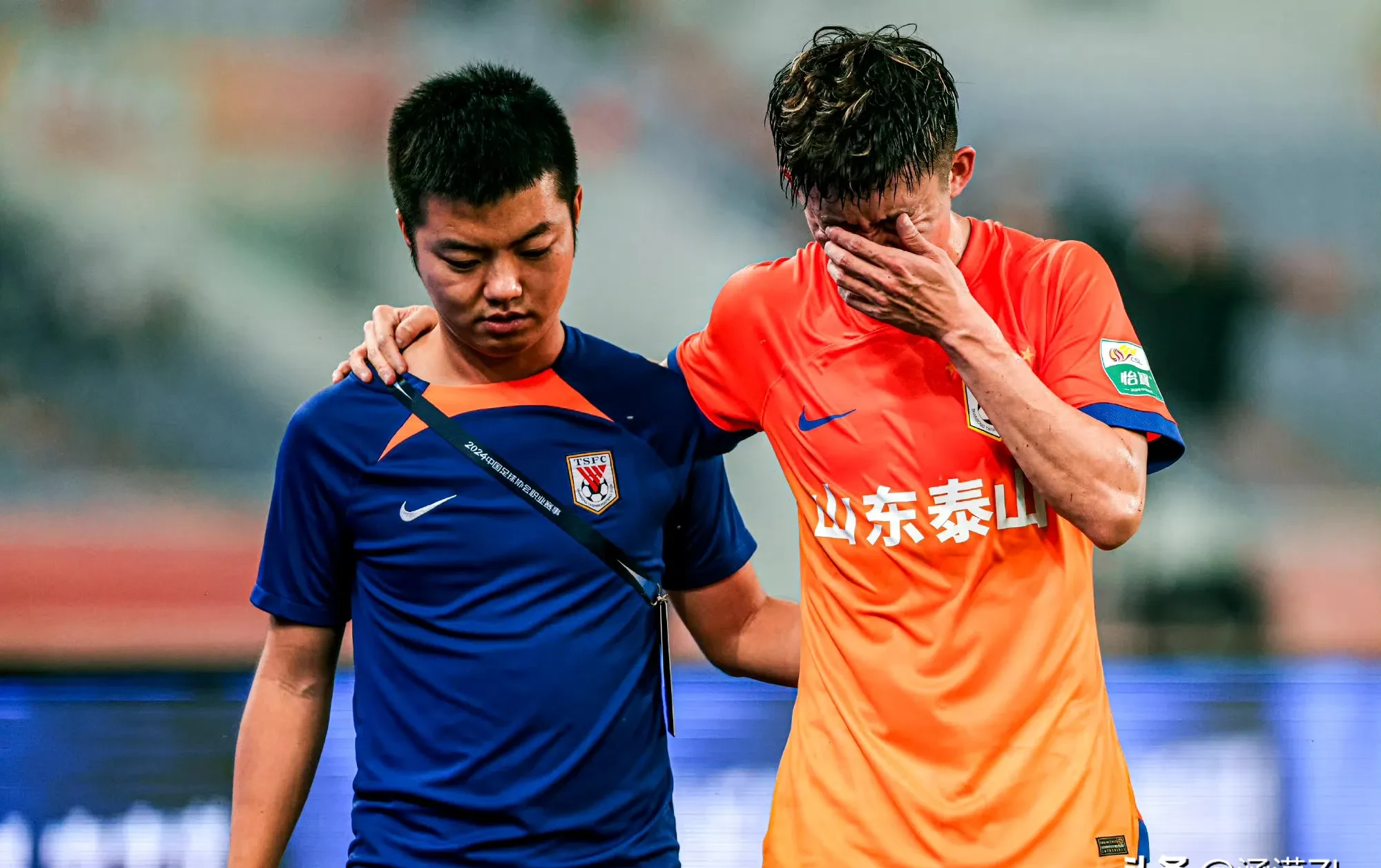 一支球队在比赛中输球，寻找调整方向