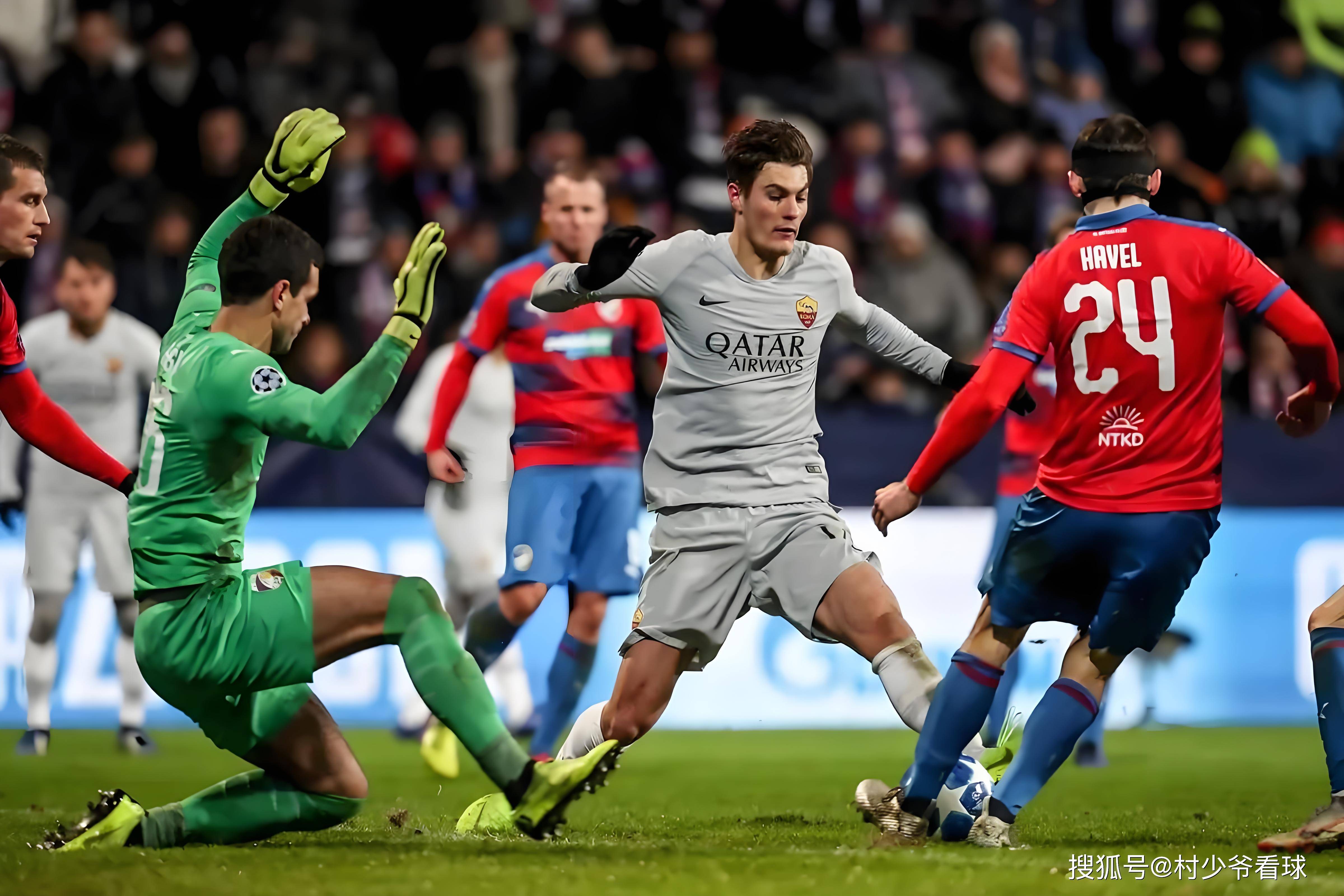 包含攻击火力：佛罗伦萨前锋连场破门的词条