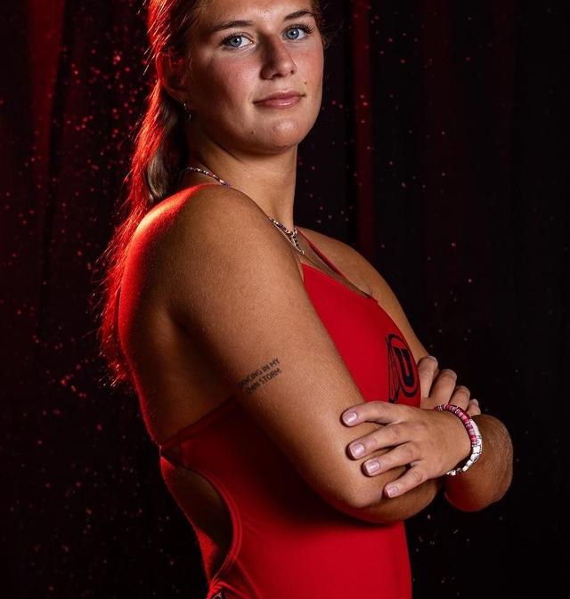 瑞典运动员在跳水比赛中取得亚军