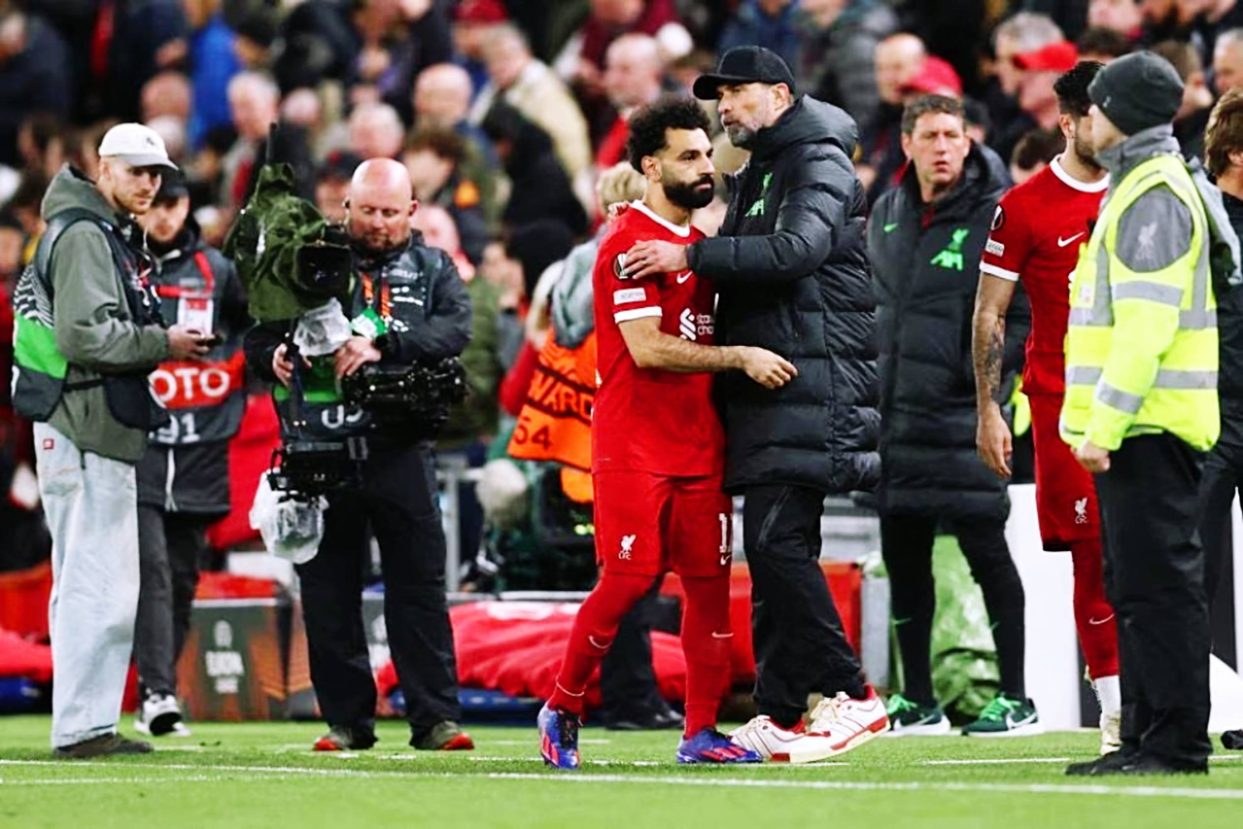 包含利物浦迎來希望,主场战胜竞争对手的词条 包含利物浦迎來希望,主场战胜竞争对手的词条