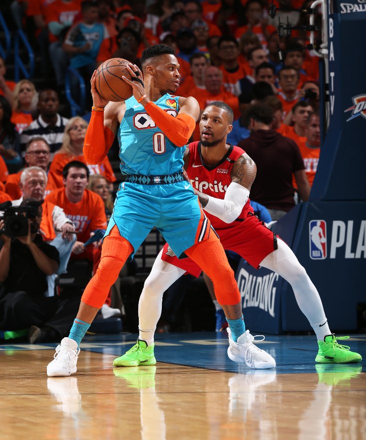 开云体育下载-顶级强强对决！实力碰撞掀起球迷热情高潮！的简单介绍