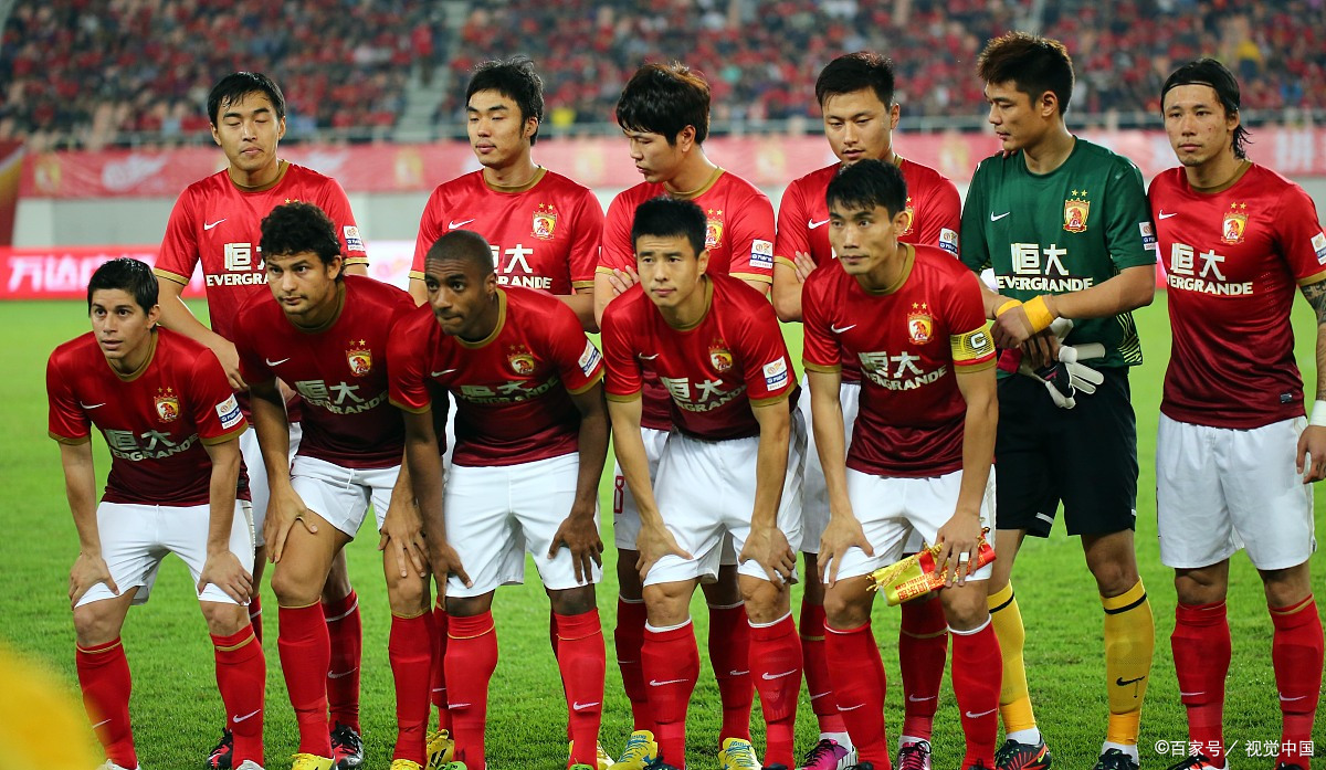 广州恒大与北京国安激烈对决！中超新赛季精彩开幕
