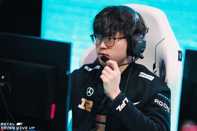 PSG力克DFM,Ming拿下关键大龙全球总决赛3:1(洛杉矶) PSG力克DFM,Ming拿下关键大龙全球总决赛3:1(洛杉矶)