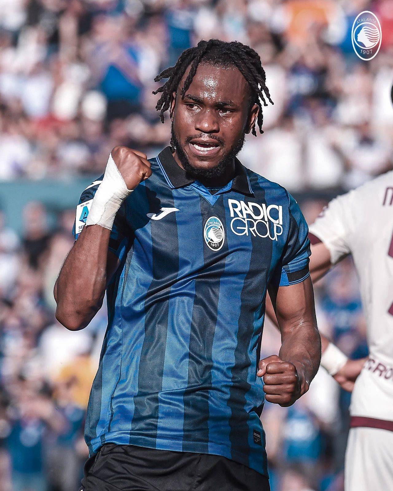 开云体育平台APP-佛罗伦萨战平亚特兰大，不败纪录仍稳如磐石