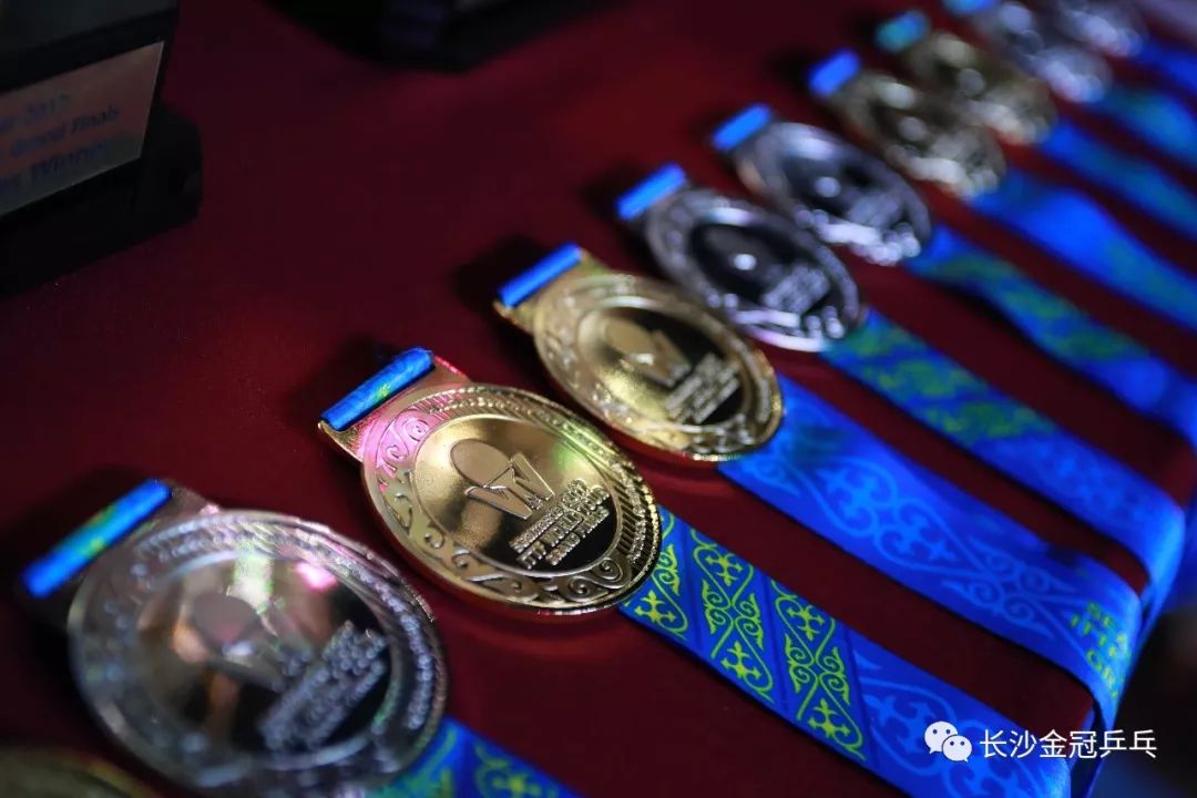 开云体育-SHR轻取FLY，Viper操刀奇招英雄翻盘全球总决赛2:1（东京）