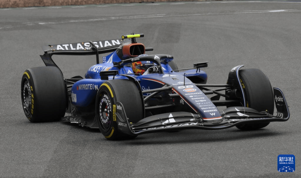 红牛二队翻盘哈斯车队,维斯塔潘刷新纪录 红牛二队翻盘哈斯车队,维斯塔潘刷新纪录