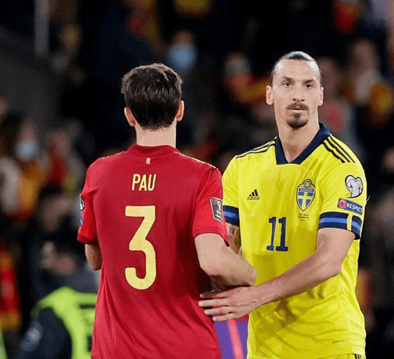 英格兰队翻盘葡萄牙队，马龙点燃赛场