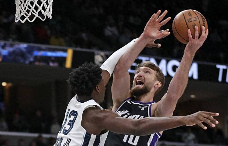 灰熊力克黄蜂，莫兰特表现抢眼